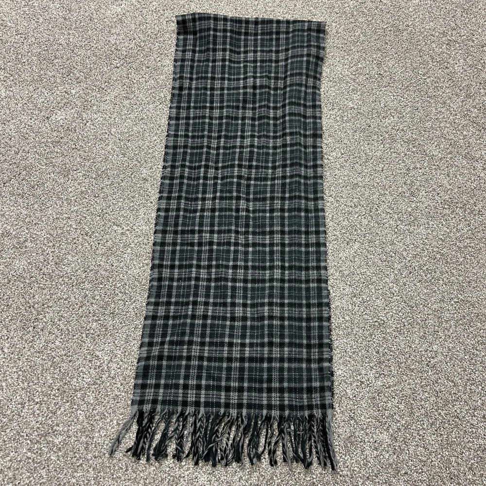 Rectangle Scarf Womens One Size Green Plaid 100% Cashmere Made In Scotland